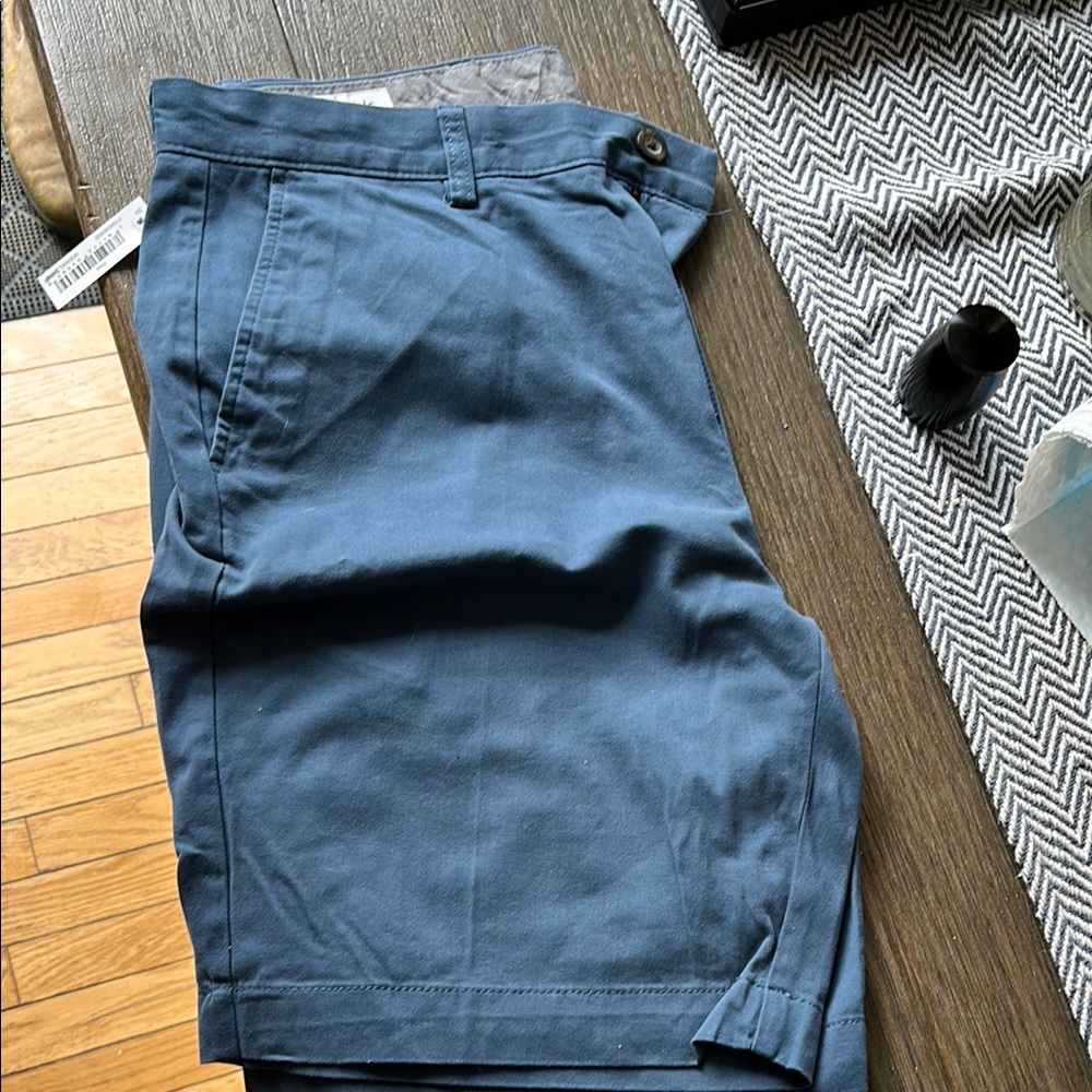 Amazon Essentials Men's Navy Flat Front Shorts